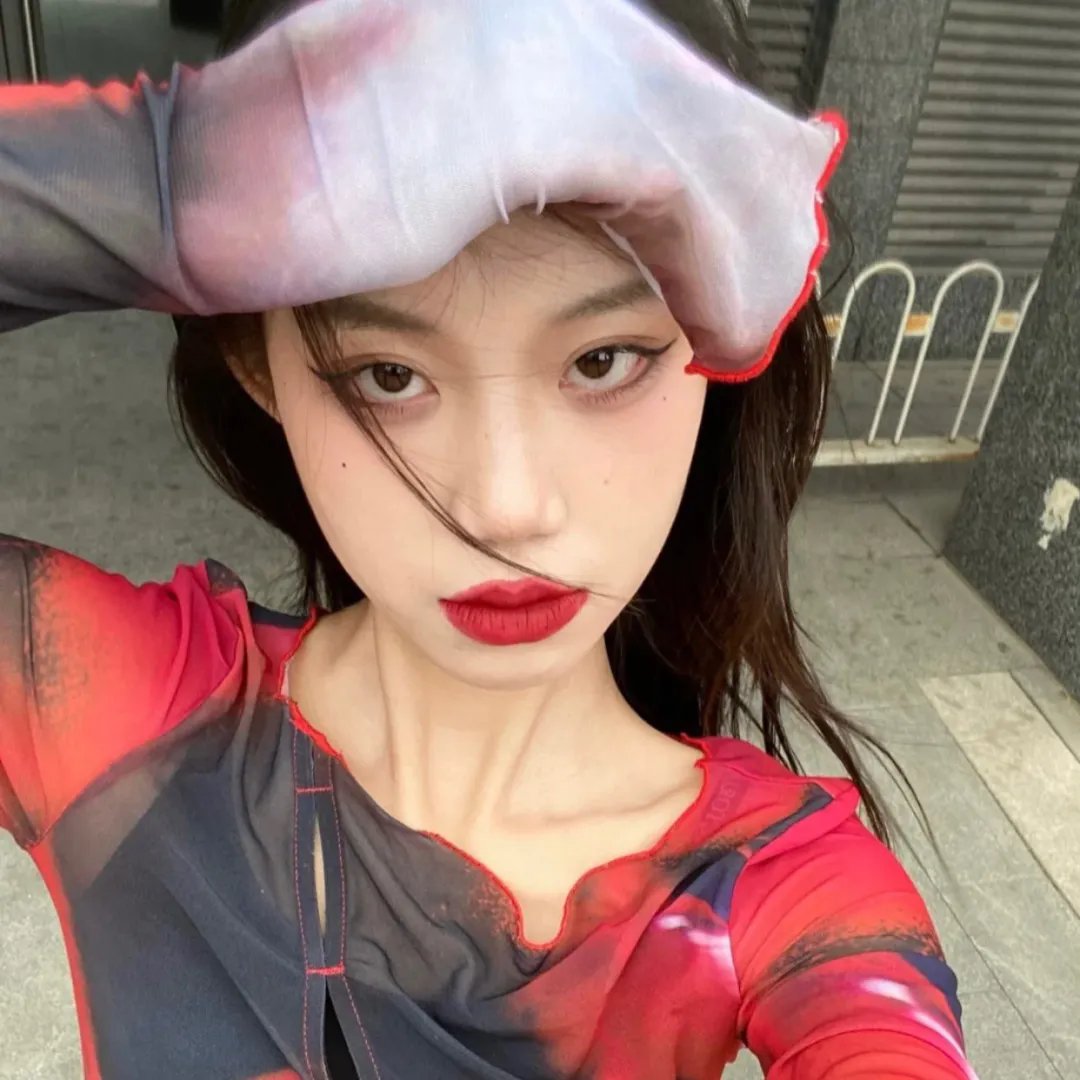 少女娜姆