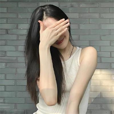 黑玫瑰公寓